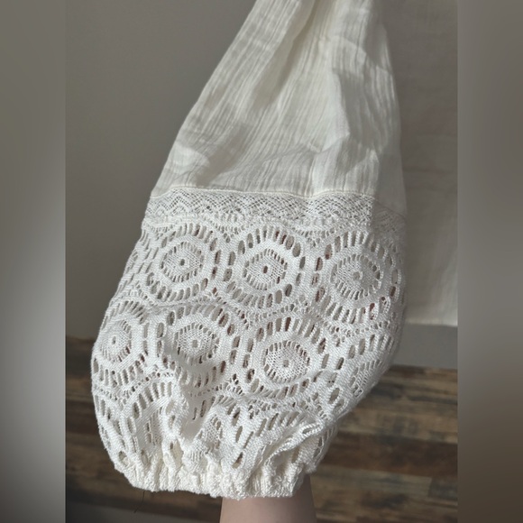 NWT Sanctuary Heirloom Gauze with Lace Popover Top - Picture 6 of 8